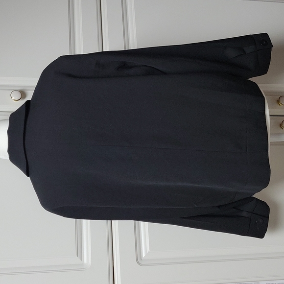 AUSTIN REED BLACK WOOL BLAZER, SIZE 12P - Picture 4 of 12